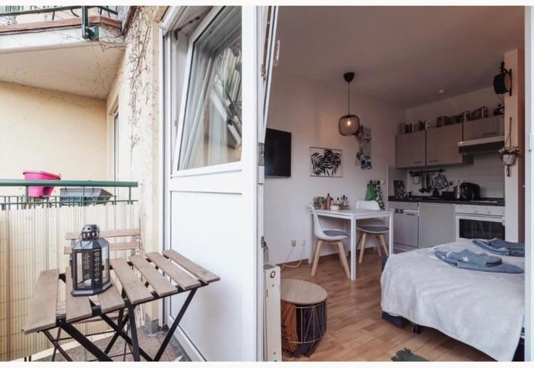 Die Kleine „Louise“ In Der Neustadt Mit Tiefgarage Drážďany Exteriér fotografie
